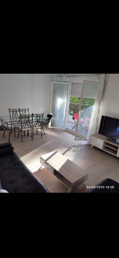 Big Logement , Jo2024, Stade De France, Paris, Metro , Parking Gratuit Saint-Denis  Bagian luar foto